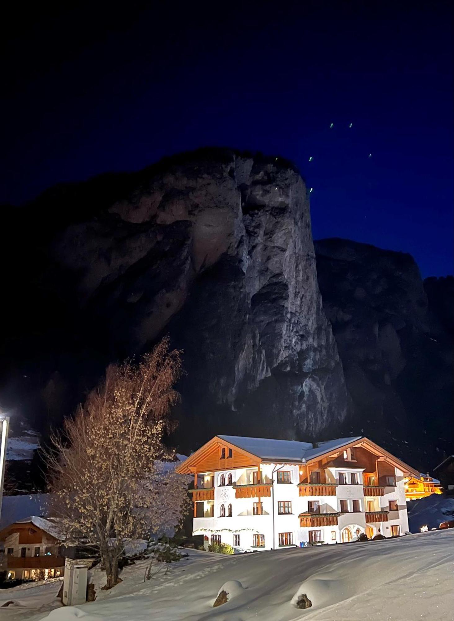 Garni Hotel Iris Selva di Val Gardena Zewnętrze zdjęcie