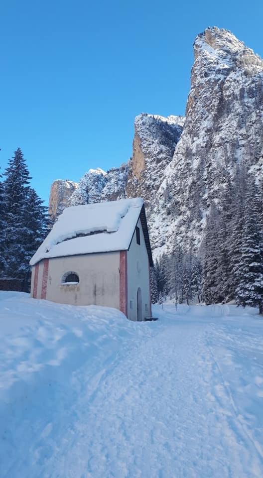 Garni Hotel Iris Selva di Val Gardena Zewnętrze zdjęcie